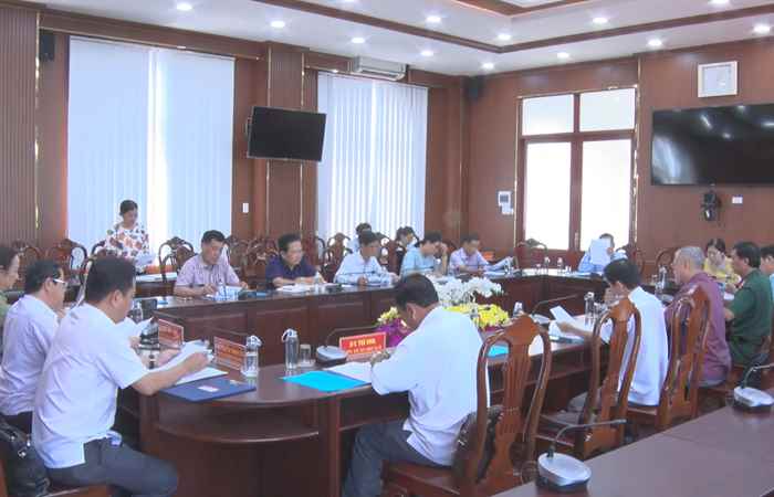 Vĩnh Châu: Họp Tiểu ban Văn kiện Đại hội Đảng bộ thị xã lần thứ XIII